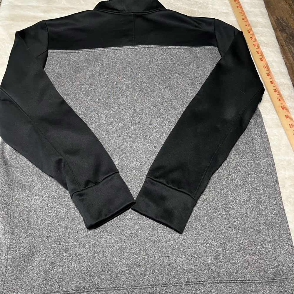 Nike Black And Gray Performance Pullover Large - image 4